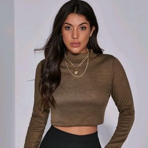 New Mock neck cropped Sweater